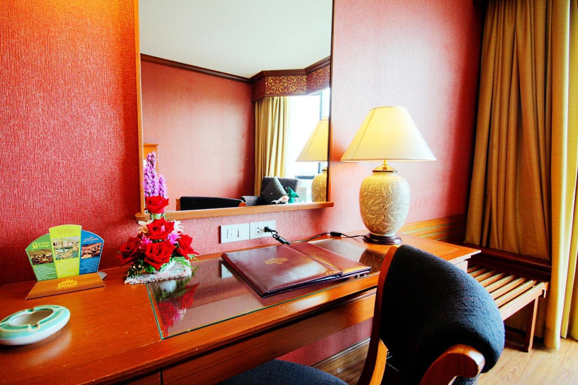 The Empress Hotel - Sha Extra Plus Chiang Mai Ngoại thất bức ảnh